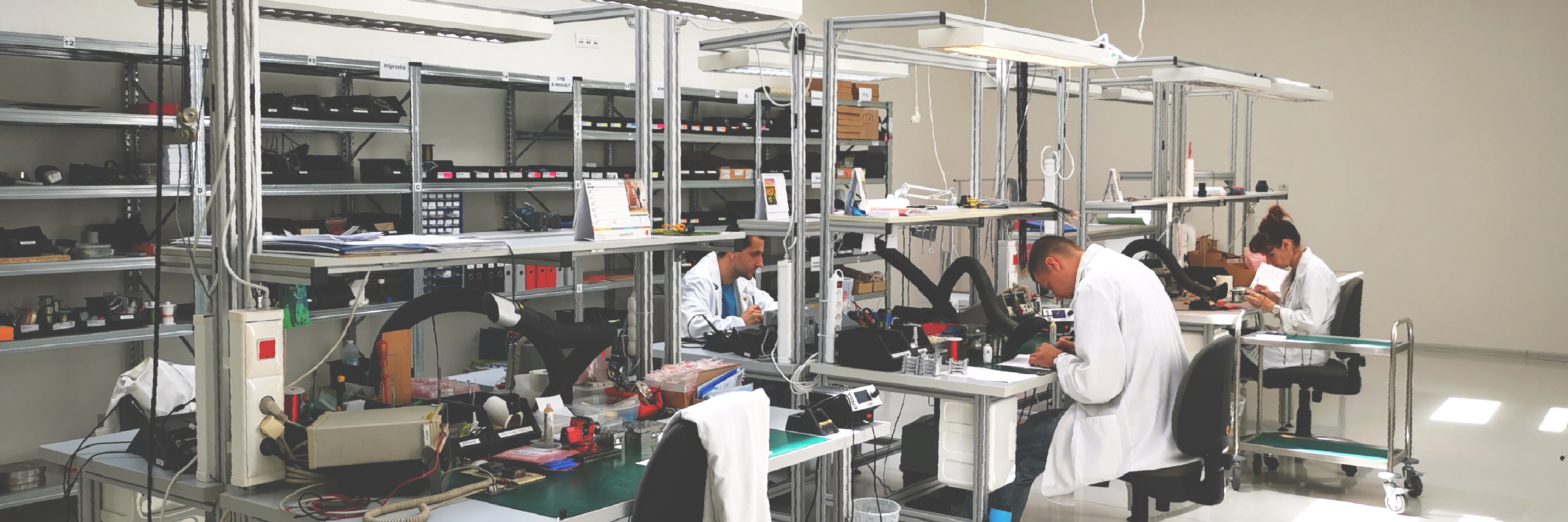 Leistungen Montage und Baugruppenfertigung Leistungen Montage und Baugruppenfertigung